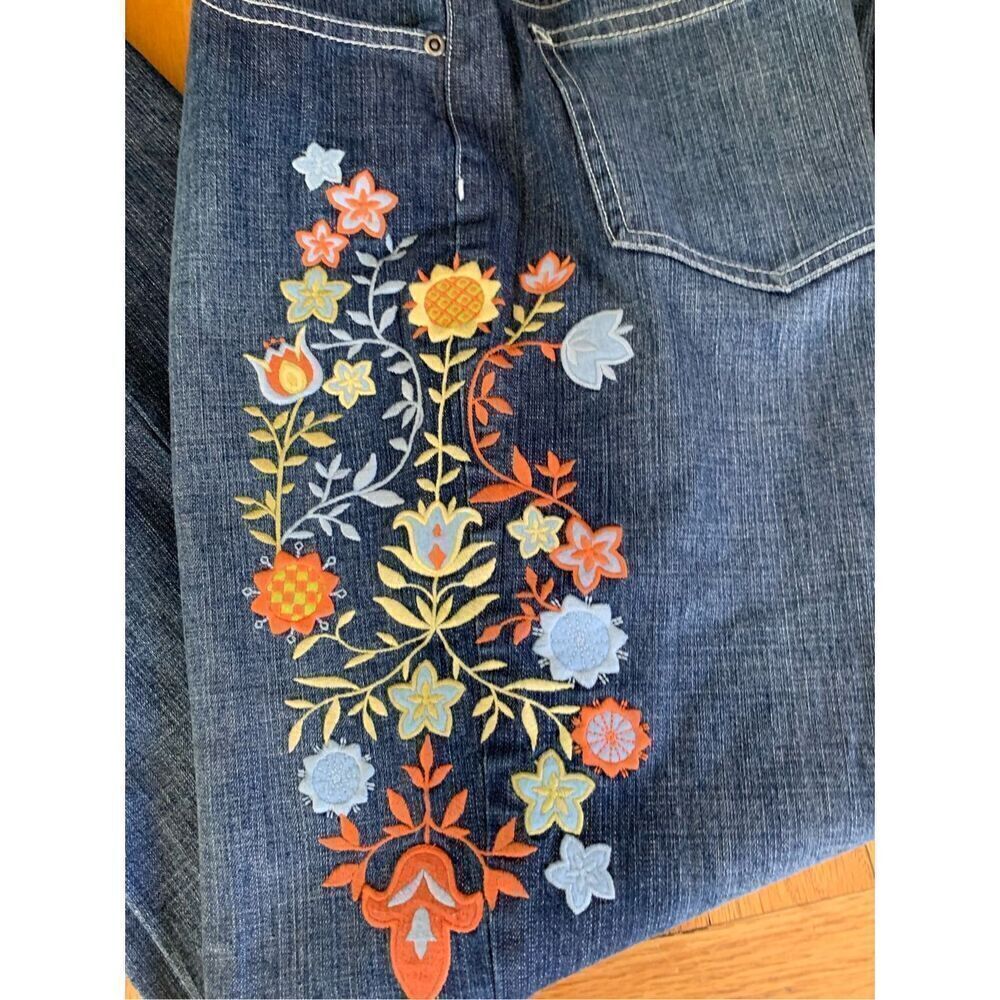 TALBOTS STRETCH JEANS PANTS EMBROIDERED LEG BLUE DISTRESSED - Picture 4 of 6